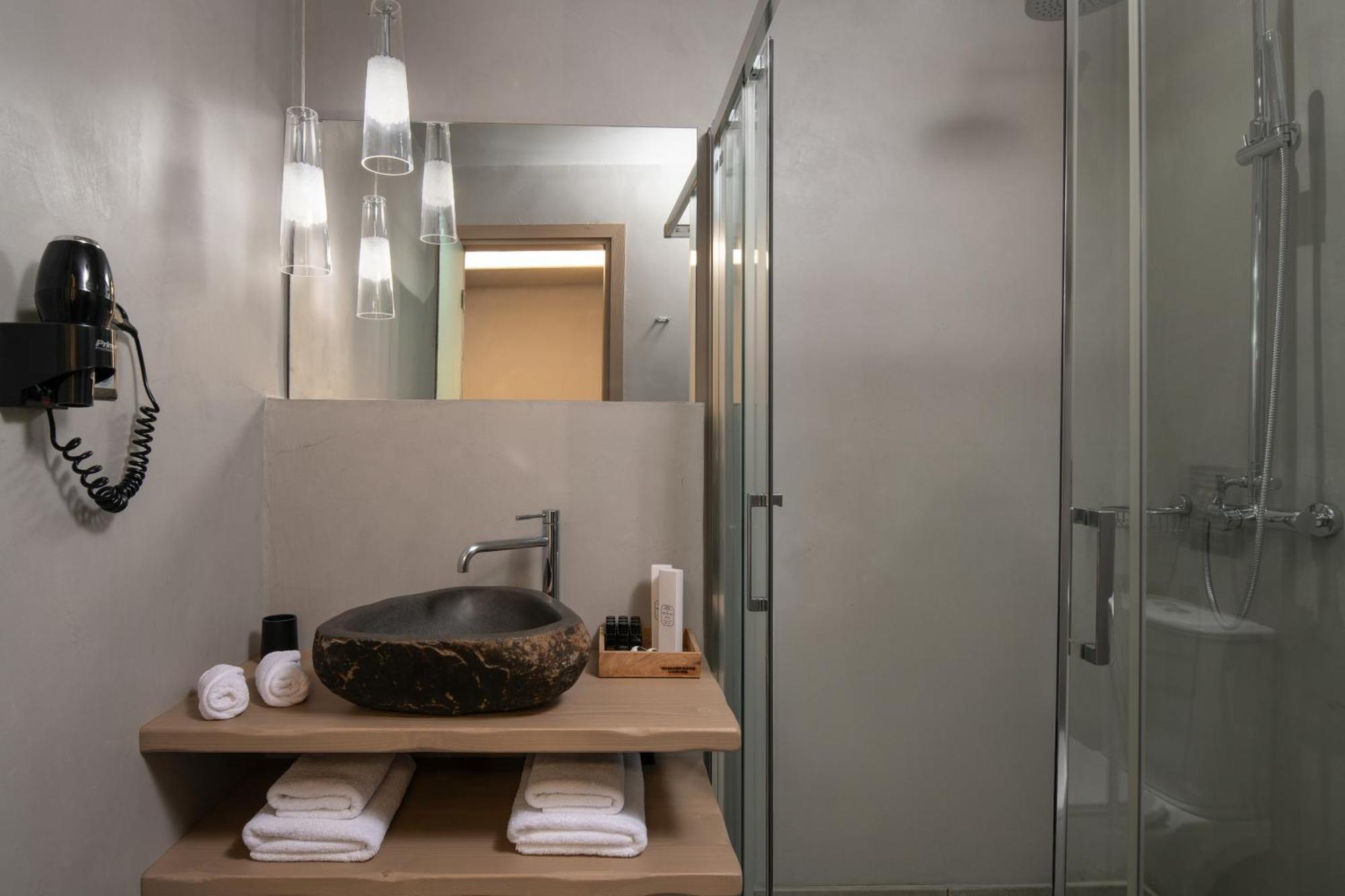 Mega Chorio Evora Luxury Suites المظهر الخارجي الصورة