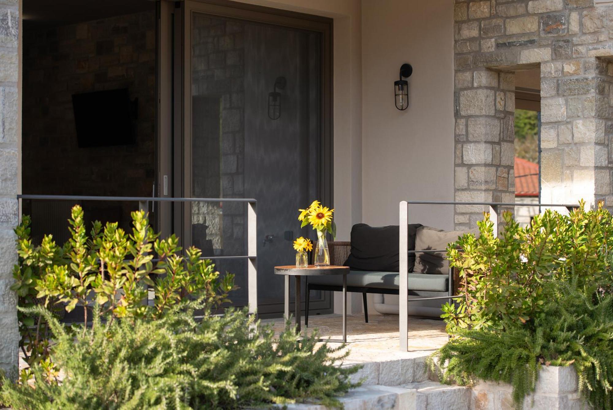 Mega Chorio Evora Luxury Suites المظهر الخارجي الصورة